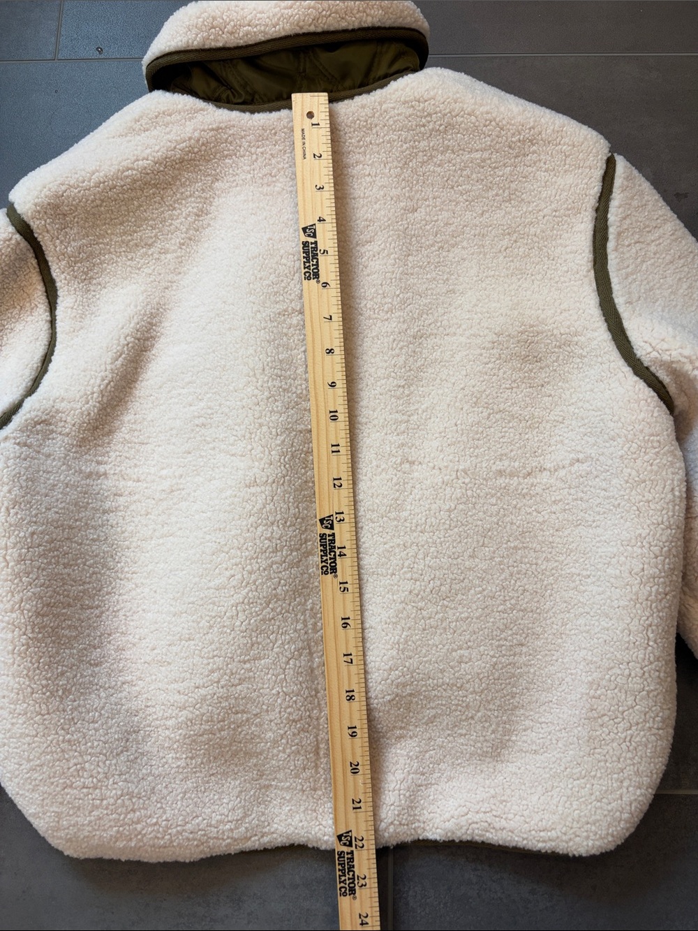 NWT Blank NYC Sz L Crop Reversible Cream Sherpa / Olive Quilted Jacket Warm Cozy - Picture 7 of 10